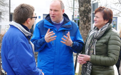 Infostand mit Landrat Göbel gut besucht